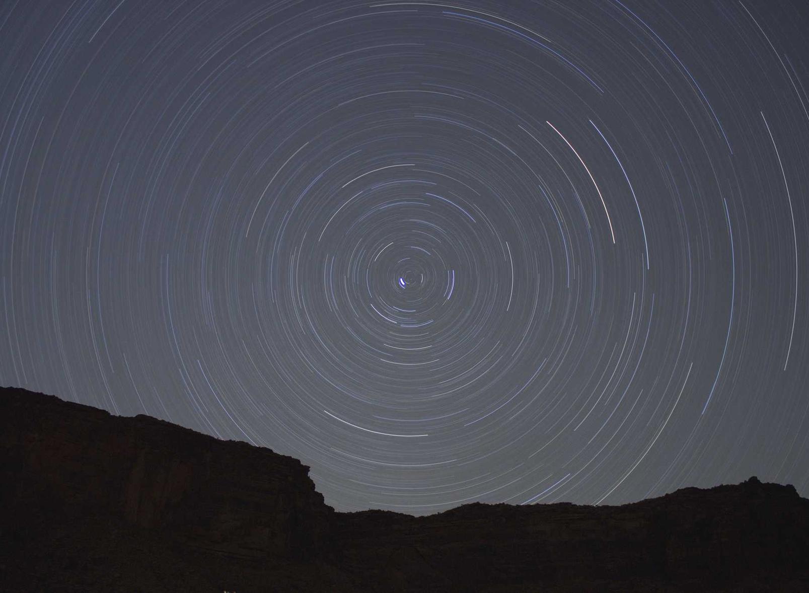 铁塔猫烟花芒果珠(细):彩世界app详情下载教程