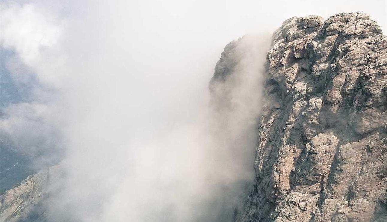 游戏开发商如何应对技术支持问题 